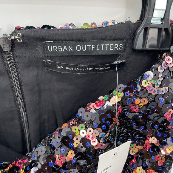 URBAN OUTFITTERS UO NWT Sequin Mini Skirt // S - Picture 9 of 12